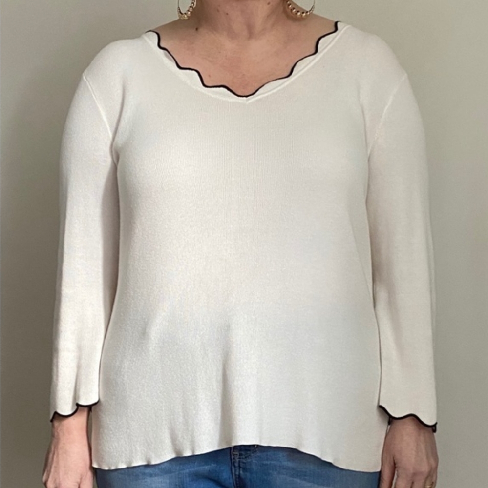 Roz & Ali Cream Sweater with Black Trim